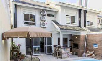 Imagem 5: Linda casa de condomínio de 3 dorms com suite e 3 vagas. Infra estrutura completa!!!!