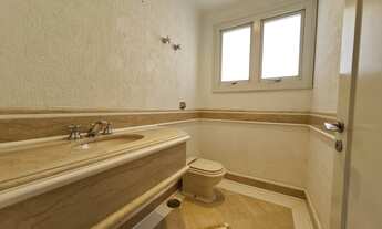 Imagem 6: Casa de condomínio para aluguel tem 500 metros quadrados com 6 quartos