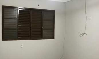 Imagem 6: Alugo casa bem localizada e cómodos amplos