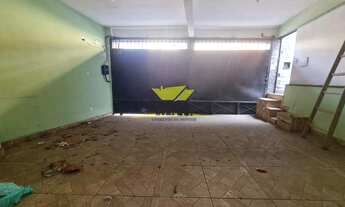 Imagem 5: MARAVILHOSA CASA DE 6 QUARTOS SENDO UM DELES SUITE EM VILA KOSMOS