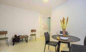 Imagem 2: Apartamento com 2 dormitórios à venda, 83 m² por R$ 1.215.000 - Lagoa - Rio de Janeiro/RJ