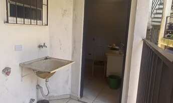 Imagem 4: Casa com 2 dormitórios para alugar por R$ 900,00/mês - Parque Pinheiros - Taboão da Serra