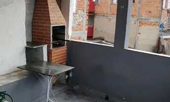 Imagem 2: Casa de 8 cômodos e 1 banheiro, casa para duas famílias