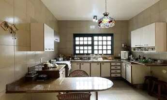 Imagem 6: Casa com 4 dormitórios - venda por R$ 1.300.000,00 ou aluguel por R$ 6.000,00/mês - Santa