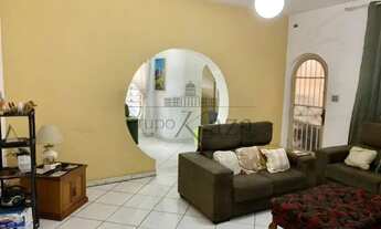 Imagem: Casa Padrão em Taubaté