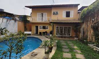 Imagem: Casa para venda tem 416 metros quadrados