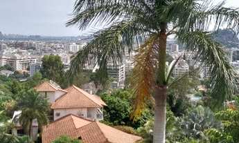 Imagem 4: Maravilhosa Casa com 1200m2 de área útil em Condomínio na Freguesia em Jacarepaguá no Rio