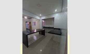 Imagem 2: Ótima casa no jd.São Sebastião a venda