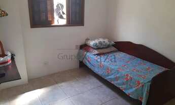 Imagem 5: Casa Padrão em Jacareí