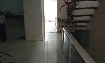 Imagem 3: Casa triplex com garagem Itapuã próximo a praia