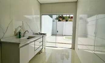 Imagem 4: Casa com piscina