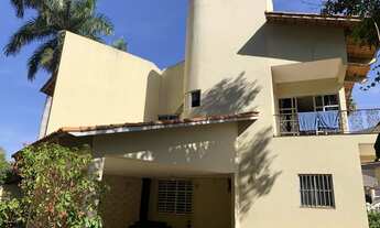 Imagem: Sobrado para venda tem 440metros quadrados