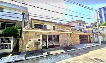 Imagem: Casa à venda, 4 quartos, 6 vagas, próximo