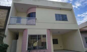 Imagem: Casa para aluguel possui 300m², dispondo