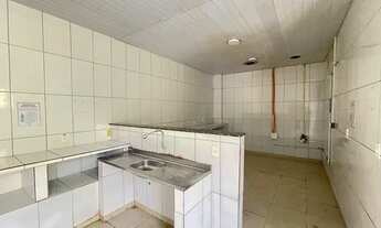 Imagem 7: Casa para Fins Comerciais no Parque Adrianópolis (próximo ao Latu Senso