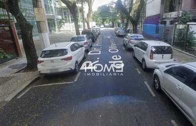 Imagem 2: Apartamento com 2 dormitórios à venda, 100 m² por R$ 678.000,00 - Icaraí - Niterói/RJ