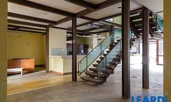 Imagem: CASA ASSOBRADADA - PERDIZES - SP