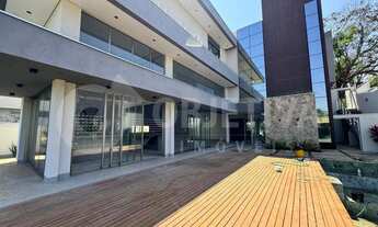 Imagem 6: Espetacular casa nova em 3 pavimentos no condomínio de alto padrão Reserva do Vale em Uber