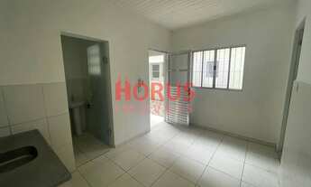 Imagem 2: Ótima casa para locação de 40m² com 1 Quarto - Na Melhor Região do Limão, Bairro Primavera