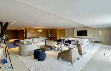 Imagem 4: Mansão Suspensa Mobiliada no Las Piedras com piscina e vista para a mata nativa