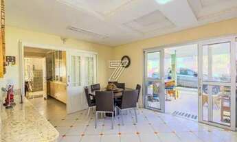 Imagem 4: Residencia em Condominio a venda Santa Felicidade possui 293 m2 com 4 quartos 4 vagas gara