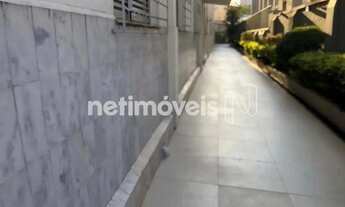 Imagem 2: Apartamento de 2 quartos no Carmo