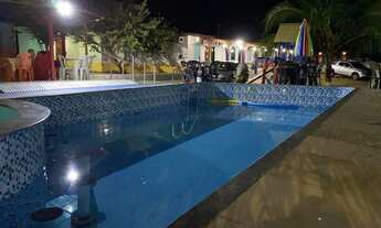 Imagem: Pousada em salinas próximo à praia do