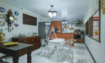 Imagem 7: Casa com 1 suíte(s) mais 2 quarto(s) à venda no bairro Glória em Joinville, por R$ 990.000