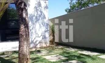 Imagem 5: BAIRRO SHALIMAR Casa com 3 dormitórios