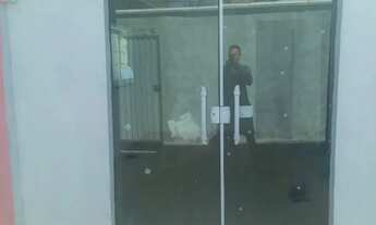 Imagem 6: Alugo uma casa de 3 quartos, a 5 minutos do Centro de Saracuruna serve para comércio 1300