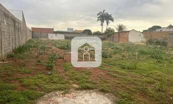 Imagem: EXCELENTE TERRENO AMPLO MURADO BAIRRO MIRANDA