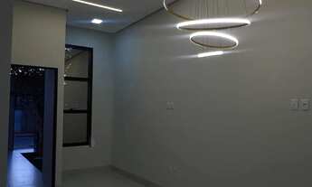 Imagem 4: Casa à Venda - Jardim Palmeiras - Localização privilegiada, próximo à Av. das Palmeiras