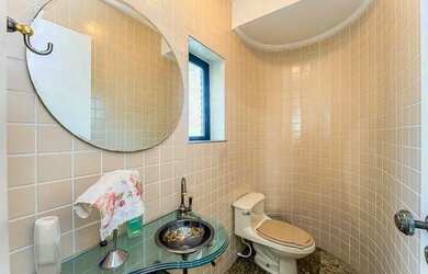 Imagem 6: Casa à venda e para alugar em Santana de Parnaíba, Alphaville, com 4 quartos, com 305 m²