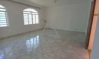 Imagem 2: Casa para alugar em Campinas, Chácara da Barra, com 4 quartos, com 230 m²