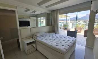 Imagem 3: Duplex para venda tem 210 metros quadrados com 3 quartos em Barra da Tijuca - Rio de Janei