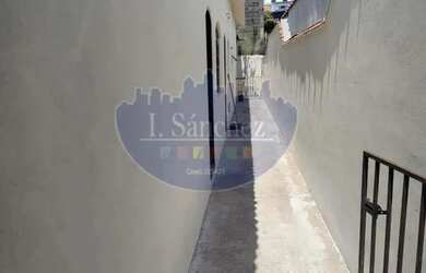 Imagem 6: Casa para Venda em Itaquaquecetuba, Jardim Moraes, 2 dormitórios, 1 banheiro, 2 vagas