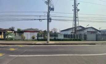 Imagem: Casa Comercial à Venda - Bairro Pinheirinho