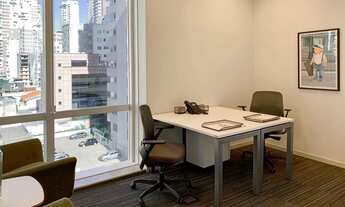 Imagem 3: Escritório lindamente projetado para 3 pessoas em Spaces Spaces, Vila Olimpia
