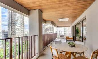 Imagem: DECK 23, Em frente à Praça T-23, Setor