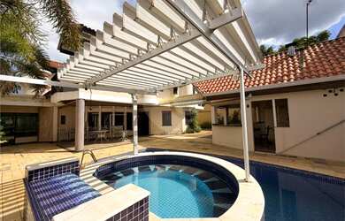 Imagem 2: Sobrado comercial à venda ou para alugar com 7 quartos, sendo 1 suíte, em Jardim Eltonvill