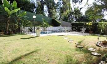 Imagem 6: Casa para Venda em Carapicuíba, Chácara dos Junqueiras, 4 dormitórios, 2 suítes, 5 banheir