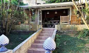 Imagem 3: Casa para Venda em Cotia, Granja Viana, 4 dormitórios, 4 suítes, 5 banheiros, 2 vagas