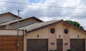 Imagem 2: A.Moura Gestor Imobiliário-Vende 1 Belíssima Casa em Castanhal Pa com 4/4, sendo 2 suite