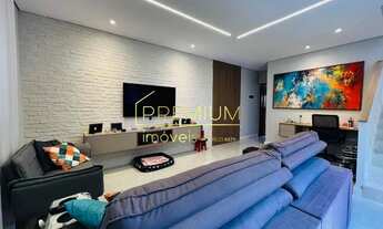 Imagem 2: Sobrado para venda tem 180 metros quadrados com 3 quartos em Horto Santo Antonio - Jundiaí