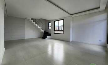 Imagem 2: Sobrado para Venda em Curitiba, Atuba, 3 dormitórios, 1 suíte, 3 banheiros, 2 vagas