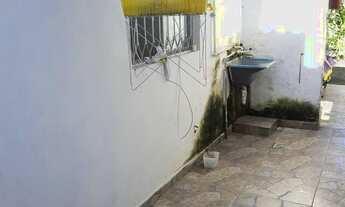 Imagem: Alugo kitnet toda no piso