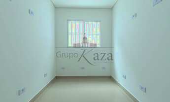 Imagem 7: Sobrado Geminado - Jardim Portugal - 4 Dormitórios - 242m²