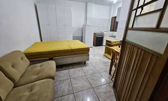 Imagem 2: Alugo Kitnet Kitnet com 1 banheiro