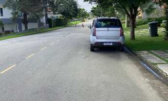 Imagem 5: Casa para aluguel e venda possui 260 metros quadrados com 3 Dorm