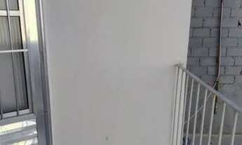 Imagem 2: Aluga-se dois cômodos no Wanel Ville